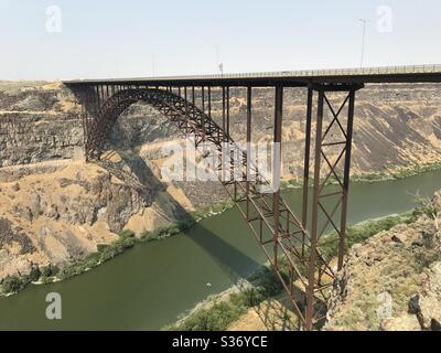 Ponte di Perrine presso il canyon del fiume serpente a Twin Falls, Idaho. Foto Stock