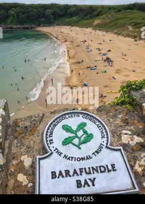 Barafundle Bay sulla costa di Pembrokeshire, Galles, luglio. Foto Stock