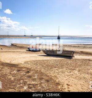 Agnes Waters 1770 Beach Fraser Coast Queensland Australia barche sulla spiaggia Foto Stock