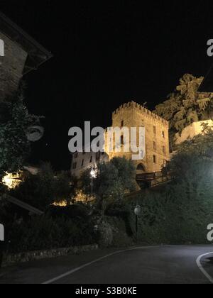 Castello di Tabiano in provincia di Parma, Italia settentrionale Foto Stock