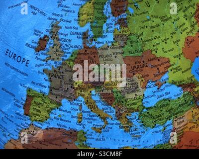 Mappa dell'Europa su un globo Foto Stock