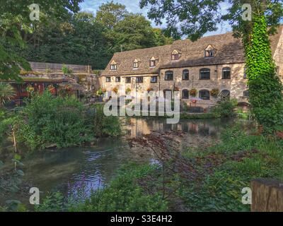 Egypt Mill Hotel and Restaurant a Nailsworth, vicino a Stroud, Gloucestershire, Inghilterra. Foto Stock