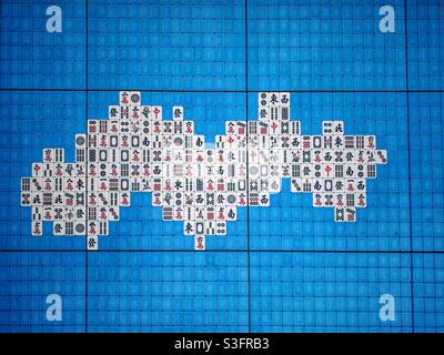 Gioco di piastrelle Mahjong o mah-jongg, decorazione di piastrelle da parete Foto Stock