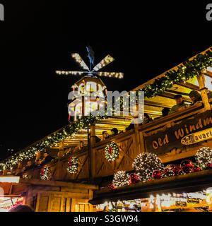 Bancarella del mercato di Natale di Manchester Foto Stock