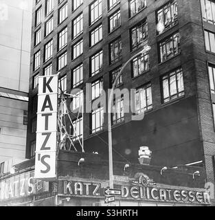 Agosto 2021, Katz’s Delicatessen, Lower East Side, Manhattan, New York, New York, Stati Uniti Foto Stock