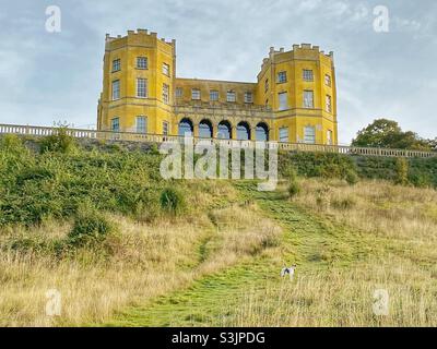 Yellow Dower House a Stoke Park Estate, Stapleton, Bristol, Somerset, Avon, regno unito Foto Stock