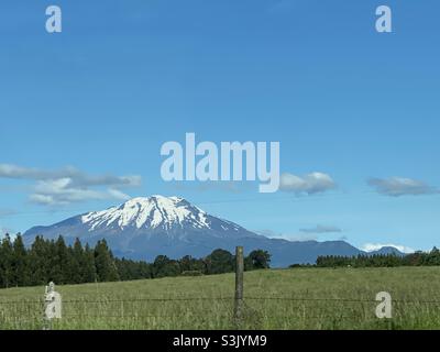 Viaggiando attraverso il Distretto del Lago Cileno Foto Stock