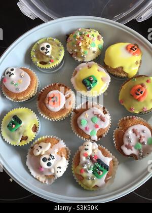 Tortini di Halloween fatti in casa Foto Stock