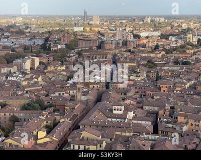 Vista panoramica di Bologna dalla Torre Asinelli Foto Stock