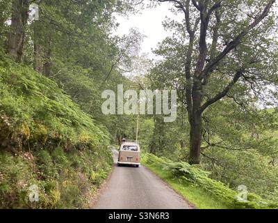 VW Camper Van Vintage schermo diviso Devon Foto Stock