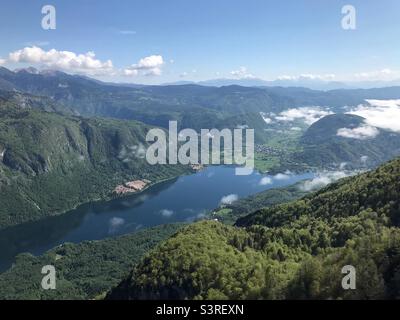 Lago di Bohinj visto dal monte Vogel, Slovenia Foto Stock