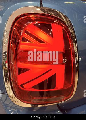 Le nuove luci posteriori elettriche Mini Cooper Union Jack Foto Stock