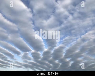 Ciel et nuages dans l'Oise Foto Stock
