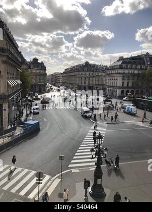 Strada a Parigi, Francia, visto dal Teatro dell'Opera Garnier Foto Stock