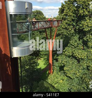 The Treetop Walkway at Kew Gardens, Londra, 2015 settembre, Pic 43. Foto Stock