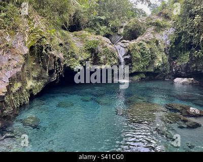 Cascata Batturaden Jawa Indonesia Foto Stock