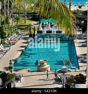 Piscina, Kimpton Surfcomber Hotel, South Beach, Miami Beach, Florida, Stati Uniti Foto Stock