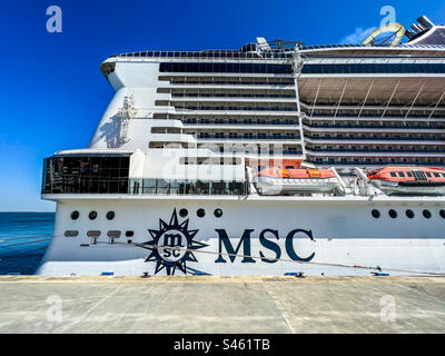 La poppa della nave da crociera MSC Virtuosa Foto Stock