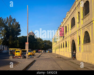 Il maeket cubano "Almacenes San José" è un posto dove acquistare souvenir a l'Avana, Cuba Foto Stock