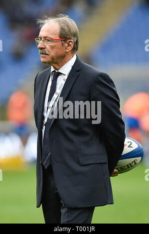 Roma, Italia. 16 Mar, 2019. Francia allenatore Jacques Brunel durante il 2019 Sei Nazioni match tra Italia e Francia presso lo Stadio Olimpico di Roma, Italia il 16 marzo 2019. Foto di Giuseppe mafia. Credit: UK Sports Pics Ltd/Alamy Live News Foto Stock