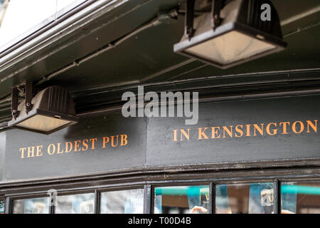 Più antico pub in Kensington, La Taverna di capra, Kensington High Street, Londra Foto Stock