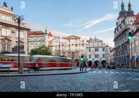 Praga, Repubblica Ceca strade, Tarmvay bella vista 2017-09-12 Foto Stock