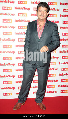 Oct 01, 2014 - Londra, Inghilterra, Regno Unito - all'interno di sapone Awards 2014 a Dstrkt, Piccadilly, Londra Foto Mostra: John Altman Foto Stock