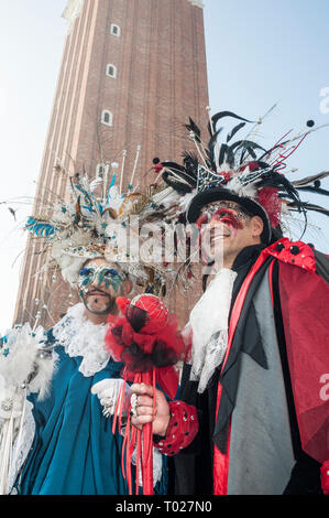 Venezia, Italia - Febbraio 22 2019: le maschere del carnevale di Venezia 2019 Foto Stock