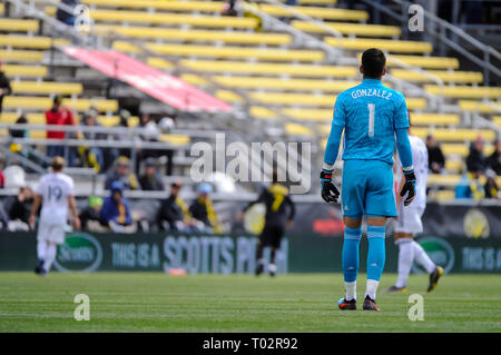 Sabato, 16 marzo 2019: FC Dallas goalkeeper Jesse Gonzalez (1) OROLOGI giocare nella prima metà della partita tra FC Dallas e Columbus Crew SC a MAPFRE Stadium, in Columbus OH. Obbligatorio Photo credit: Dorn Byg/Cal Sport Media. Columbus Crew SC 1 - FC Dallas 0 Foto Stock