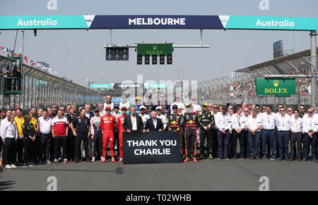 Melbourne, Australia. Xvii Mar, 2019. Driver posa per le foto di gruppo prima di Formula 1 Australian Grand Prix 2019 all'Albert Park di Melbourne, Australia, Marzo 17, 2019. Credito: Bai Xuefei/Xinhua/Alamy Live News Foto Stock