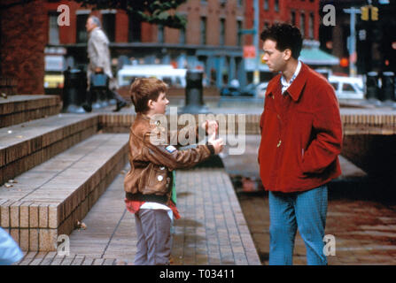 JARED RUSHTON, Tom Hanks, grande, 1988 Foto Stock