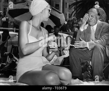 GRACE KELLY, Alfred Hitchcock, per la cattura di un ladro, 1955 Foto Stock