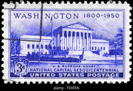Stati Uniti - circa 1950: un timbro stampato negli Stati Uniti mostra Corte Suprema, capitale nazionale Sesquicentennial problema, circa 1950 Foto Stock