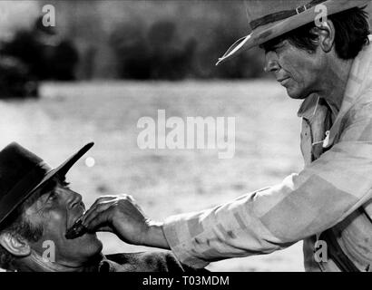 HENRY FONDA e Charles Bronson, UNA VOLTA IN OCCIDENTE, 1968 Foto Stock