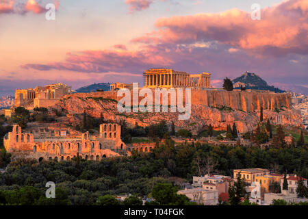 Acropoli al tramonto, con tempio del Partenone Foto Stock