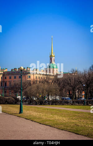 Il castello di Mikhailovsky. Edificio storico. Luoghi di interesse turistico di San Pietroburgo. Aprile 23, 2018 la Russia, San Pietroburgo. Foto Stock