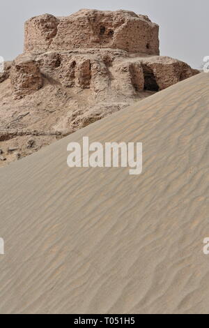 Rovine Di Rawak Stupa E Del Deserto Di Vihara-Taklamakan. Xinjiang Uyghur Region-Cina-0029 Foto Stock