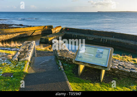 Il porto di Keiss, costruito c1820. Caithness in Scozia, Regno Unito Foto Stock