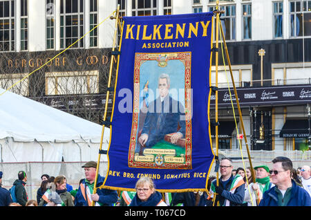 La città di New York, Stati Uniti d'America. 16 Mar, 2019. La festa di San Patrizio è celebrata con una parata lungo la Quinta Avenue. Credito: jbdodane/Alamy Live News Foto Stock