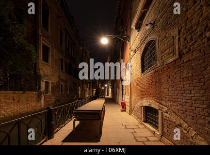 Chiedo round Venezia è uno spettacolo per gli occhi. Questa bellissima città è facile da fotografare. Foto Stock