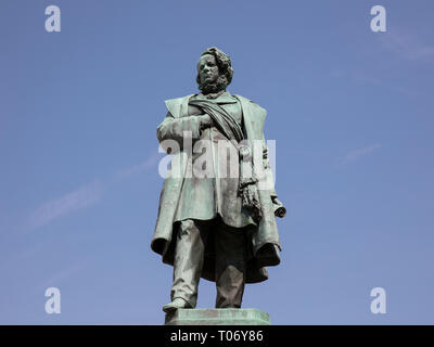 La statua si trova presso il famoso centro Daniele Manin (1804-1857), rivoluzionario, imprigionato dagli Austriaci nel 1848. Foto Stock
