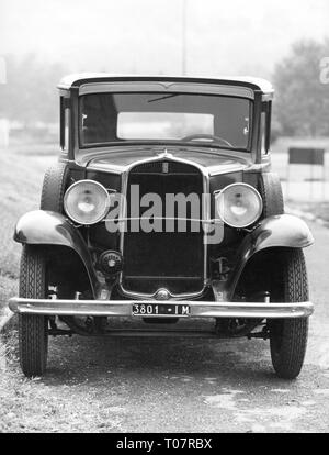 Trasporti / trasporto auto, varianti del veicolo, Fiat 508 Balilla, anno di fabbricazione 1932, vista dal davanti, Torino Automobile Museum, sessanta, Additional-Rights-Clearance-Info-Not-Available Foto Stock