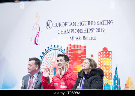 Brian Orsero, Javier Fernandez e Laia Papell dalla Spagna in Kiss e grido durante il 2019 campionati europei Foto Stock