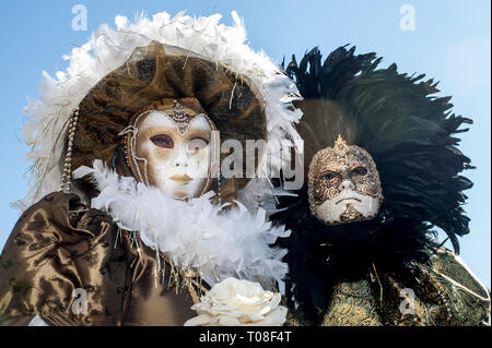 Venezia, Italia - Febbraio 23 2019: le maschere del carnevale di Venezia 2019 Foto Stock