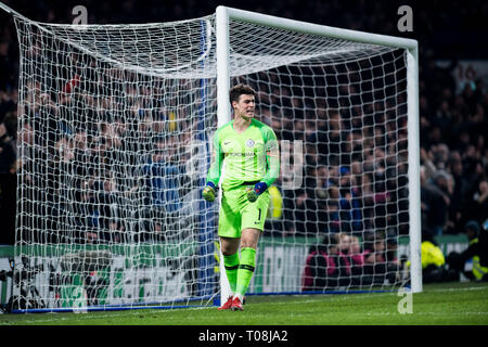 Londra, Inghilterra - gennaio 24: Kepa Arrizabalaga di Chelsea reazione durante la Coppa Carabao Semi-Final seconda gamba match tra Chelsea e Tottenham Hotspur a Stamford Bridge il 24 gennaio 2019 a Londra, Inghilterra. (Foto di Sebastian Frej/MB Media) Foto Stock