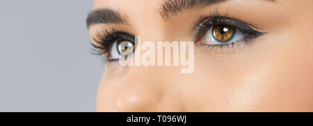 Bella occhio umano macro close-up dettaglio Foto Stock