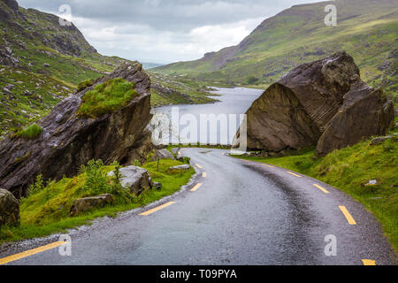 Guidare lungo il gap di Dunloe Foto Stock