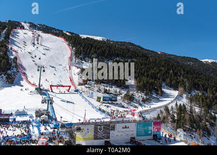 Soldeau-el Tarter, Andorra. Xvii Mar, 2019. FIS Coppa del Mondo di Sci Alpino finali di Soldeau-El Tarter nel Principato di Andorra, il 17 marzo 2019. Credito: Martin Silva Cosentino/Alamy Live News Foto Stock