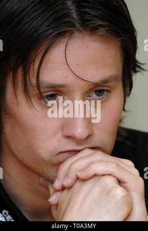 29 maggio 2007 - Jablonec nad Nisou, Repubblica Ceca - Czech National Soccer team capitano Tomas ROSICKY nella conferenza stampa ufficiale in Jablonec nad Nisou, Repubblica Ceca su Martedì 29 Maggio, 2007. Repubblica ceca Calcio team dovrà affrontare il Galles in Euro 2008 match di qualificazione su Juni 2th. Le altre squadre nel gruppo G: Germania, Cipro, San Marino, Slovacchia. Foto Slavek Ruta (credito Immagine: © Slavek Ruta/ZUMA filo) Foto Stock