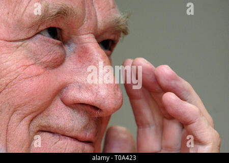 29 maggio 2007 - Jablonec nad Nisou, Repubblica Ceca - Czech National Soccer team allenatore Karel BrÃ¼ckner nella conferenza stampa ufficiale in Jablonec nad Nisou, Repubblica Ceca su Martedì 29 Maggio, 2007. Repubblica ceca Calcio team dovrà affrontare il Galles in Euro 2008 match di qualificazione su Juni 2th. Le altre squadre nel gruppo G: Germania, Cipro, San Marino, Slovacchia. Foto Slavek Ruta (credito Immagine: © Slavek Ruta/ZUMA filo) Foto Stock